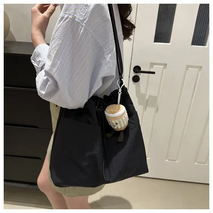 Women's Black Nylon Crossbody Tote Bag Large Capacity — feature 16