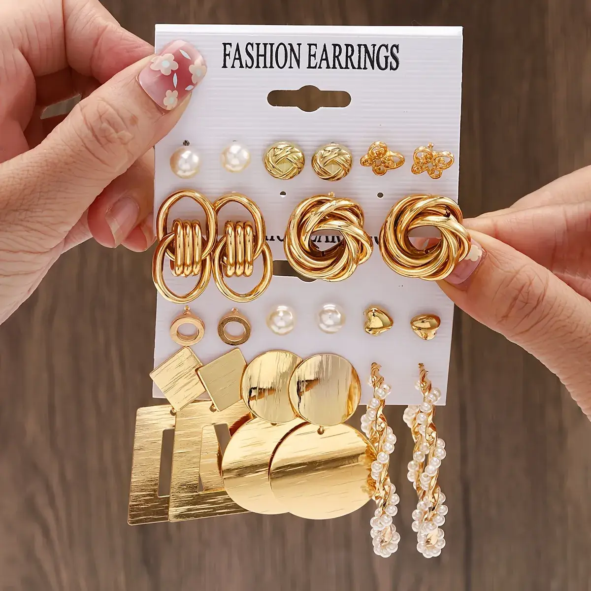 Golden Square Geometric Earrings Set for Women - Image 15