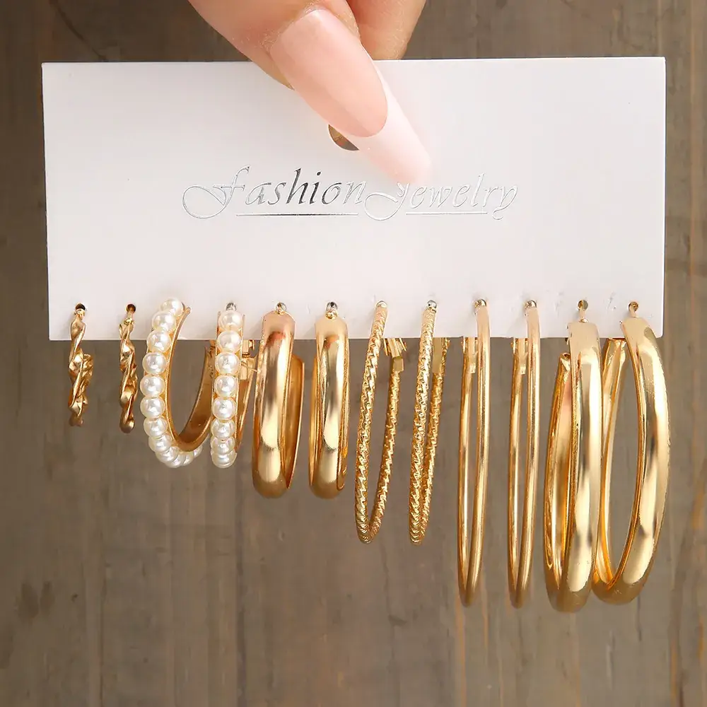 Golden Square Geometric Earrings Set for Women - Image 32