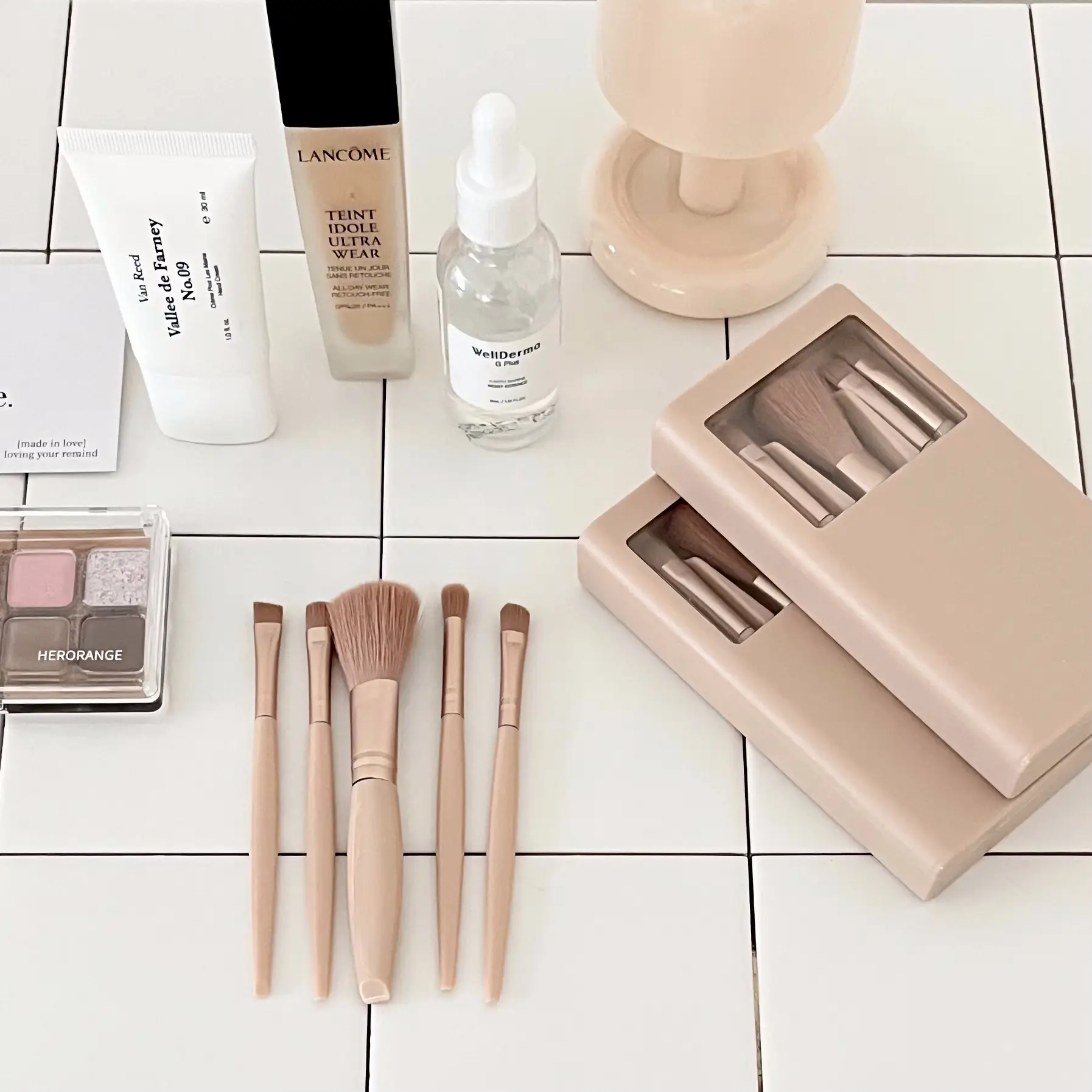 Mini Portable Makeup Brush Set with Mirror Travel Complete β feature 6