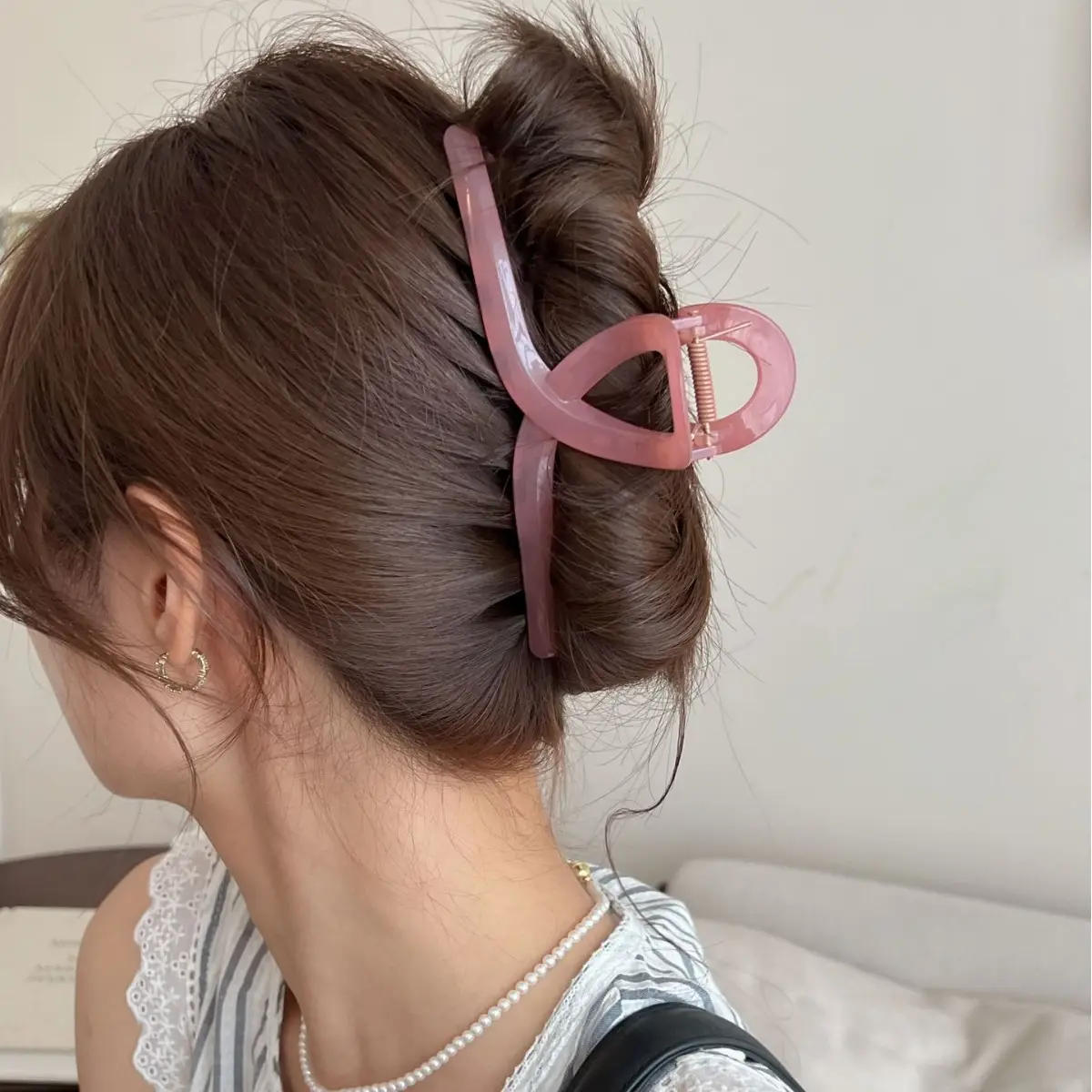 South Korea Vintage Morandi Jelly Hair Clip Large Grab Women Summer Niche Elegant Hairpin Shark Clip - Image 6