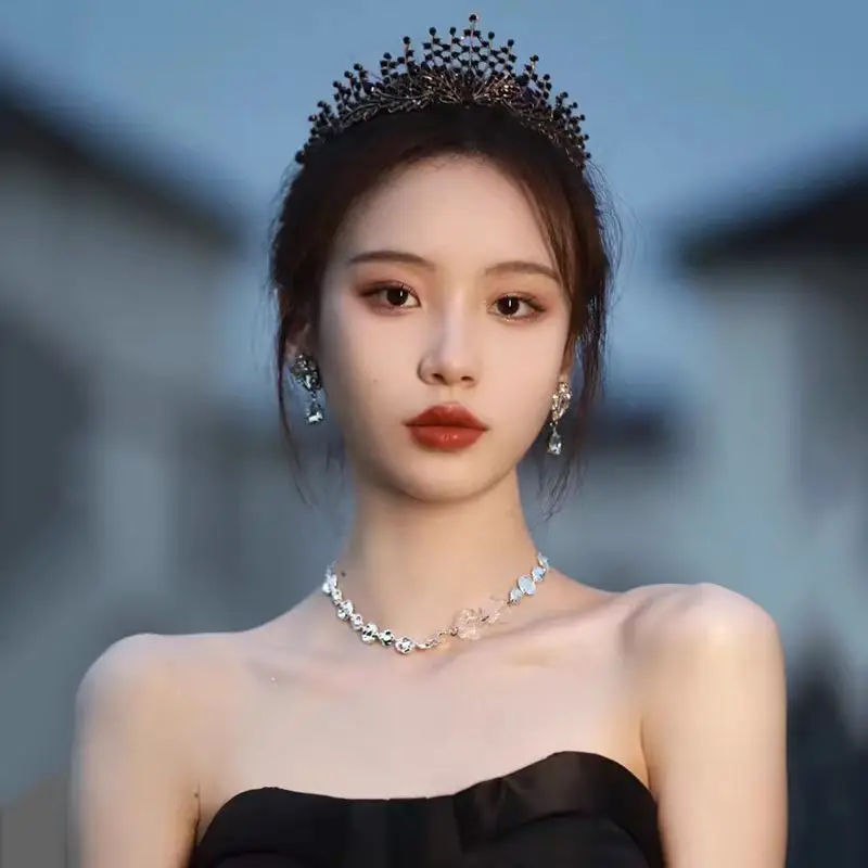 Goddess Birthday Crown Baroque Hair Accessories — feature 3