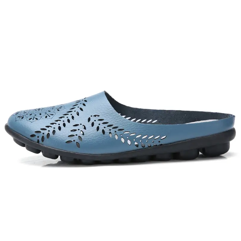 Women's Blue Leaf Pattern Low-Top Slippers Large - Image 8
