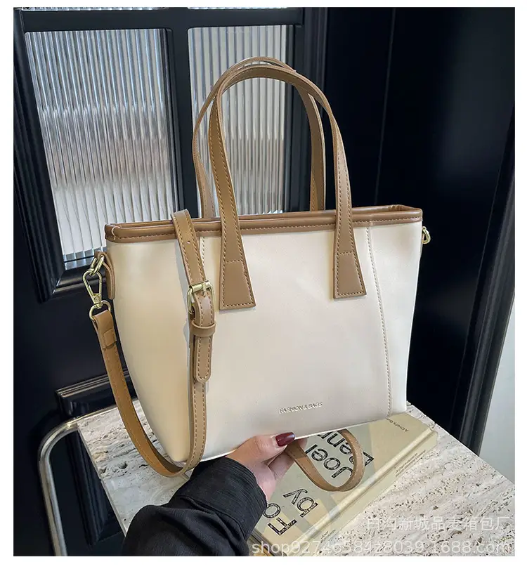 Women Retro Brown Shoulder Bag Large Capacity 2026 — feature 1