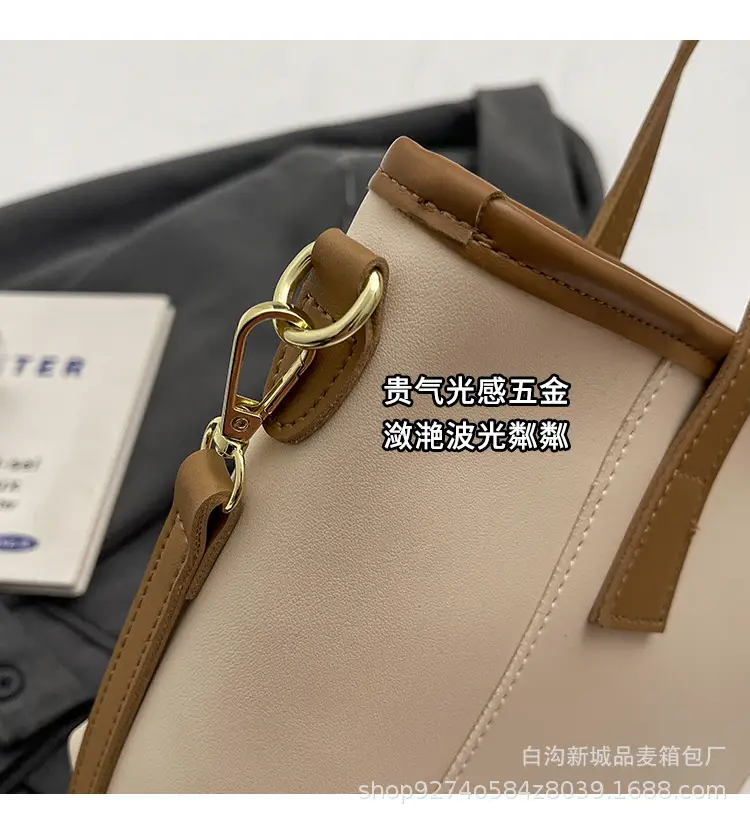 Women Retro Brown Shoulder Bag Large Capacity 2026 — feature 6