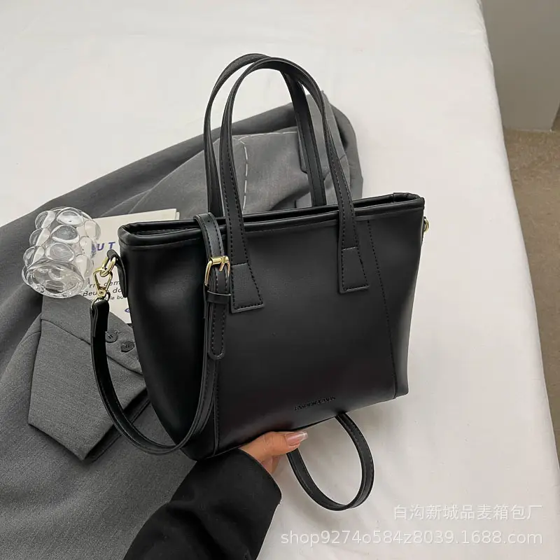 Women Retro Brown Shoulder Bag Large Capacity 2026 - Image 5