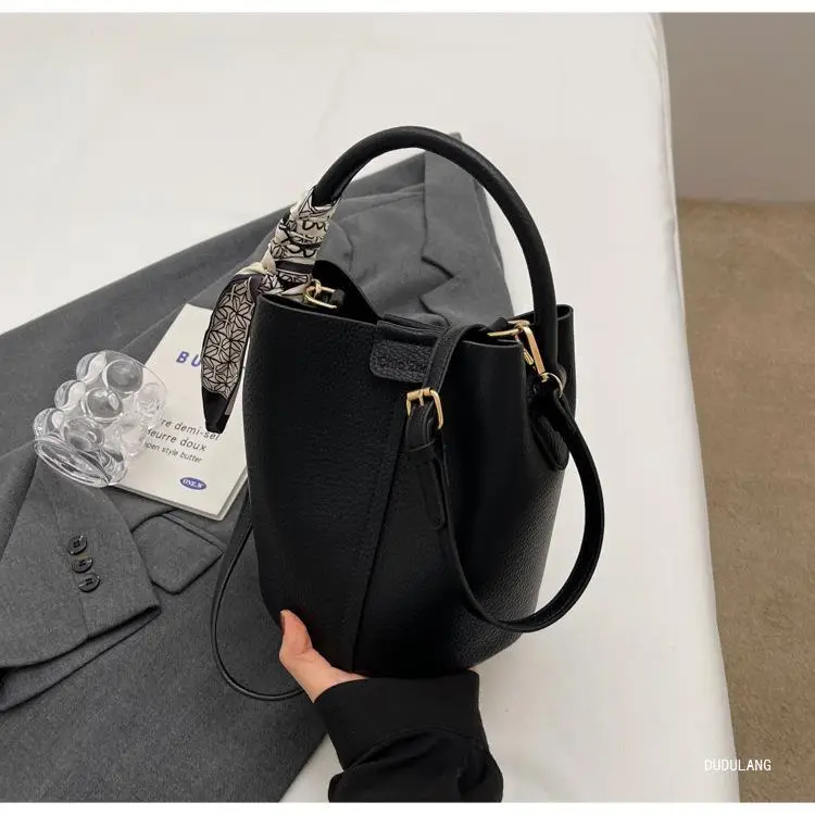 Soft Leather Bucket Bag for Women Beige 2026 — feature 33
