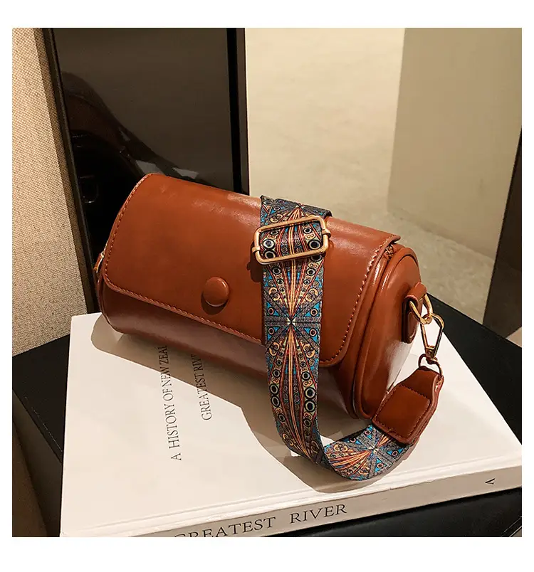 Trendy Brown Crossbody Pillow Bag for Women 2025 — feature 17
