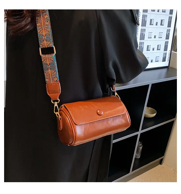 Trendy Brown Crossbody Pillow Bag for Women 2025 — feature 31