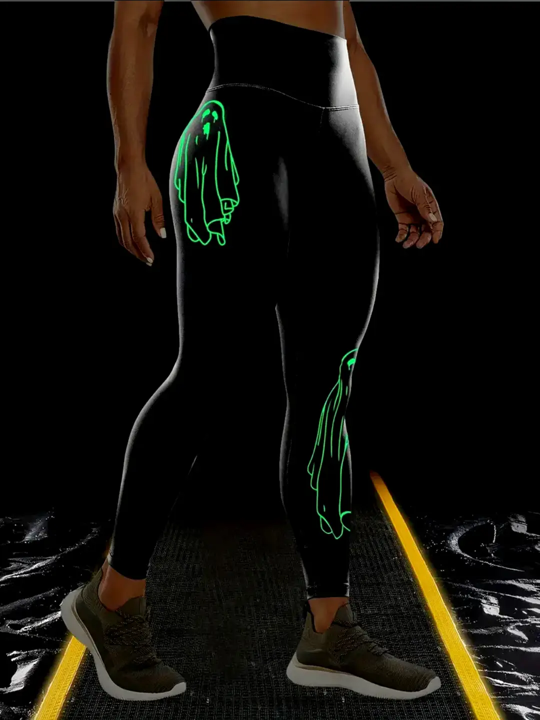 Cross-Strap High Waist Yoga Pants Black White Star Print — feature 31
