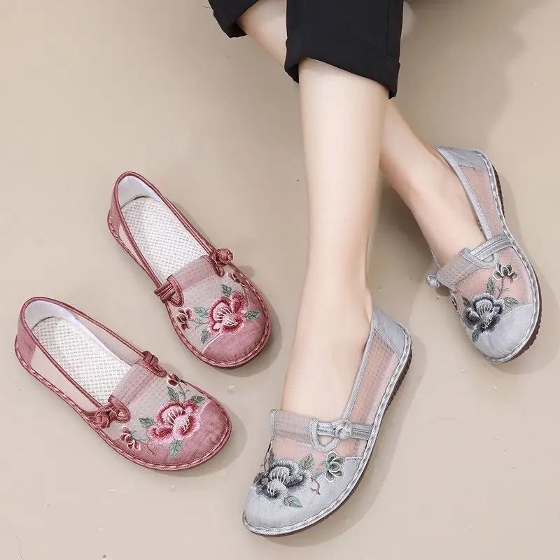 Old Beijing Cloth Shoes Women's Mesh Breathable Ethnic Style Shoes Middle-aged and Elderly Soft Sole Ultra-light Non-slip Summer Women's Shoes - Image 4