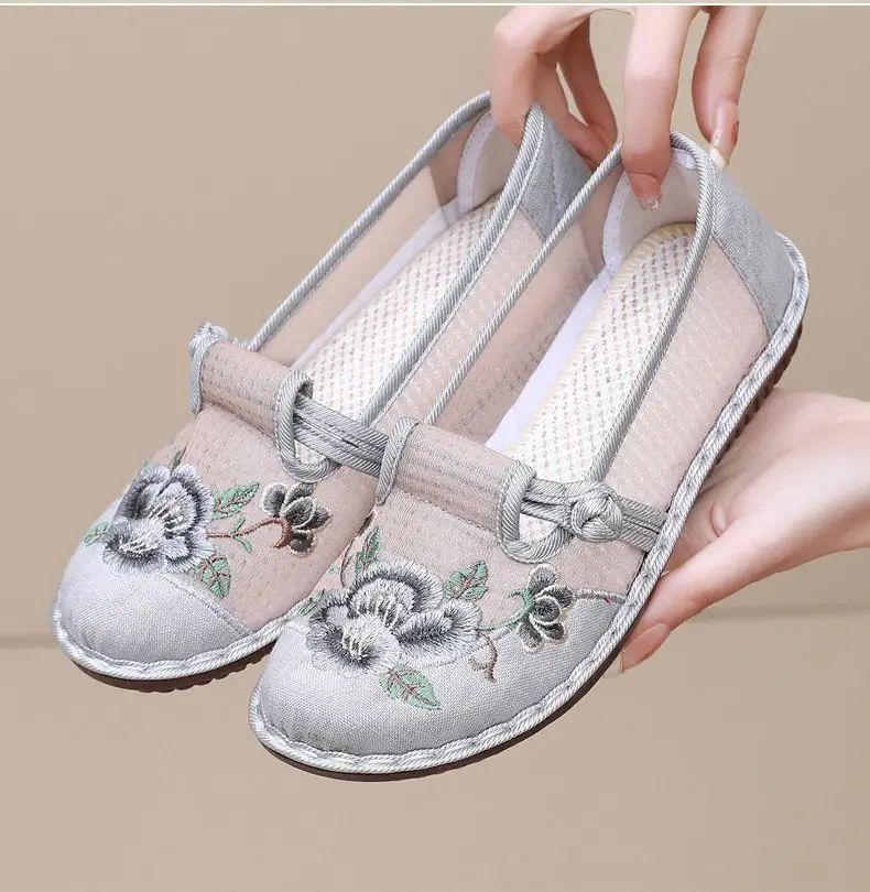 Old Beijing Cloth Shoes Women's Mesh Breathable Ethnic Style Shoes Middle-aged and Elderly Soft Sole Ultra-light Non-slip Summer Women's Shoes — feature 18