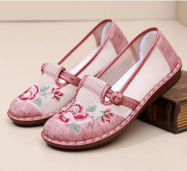 Old Beijing Cloth Shoes Women's Mesh Breathable Ethnic Style Shoes Middle-aged and Elderly Soft Sole Ultra-light Non-slip Summer Women's Shoes — feature 24
