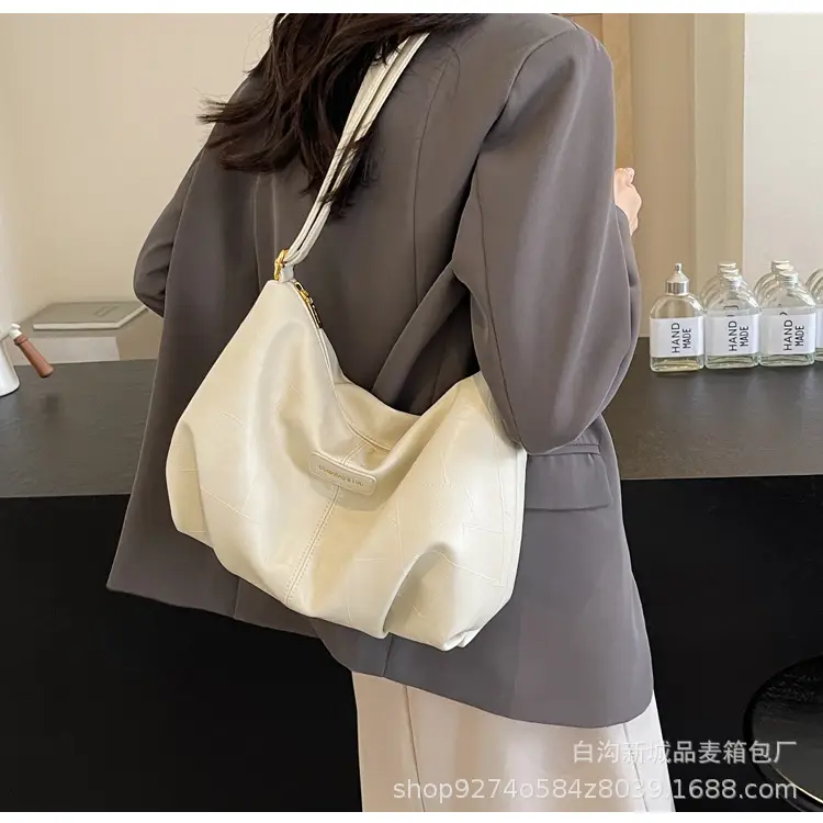 Women's Pink Soft Sided Shoulder Bag 2026 — feature 16