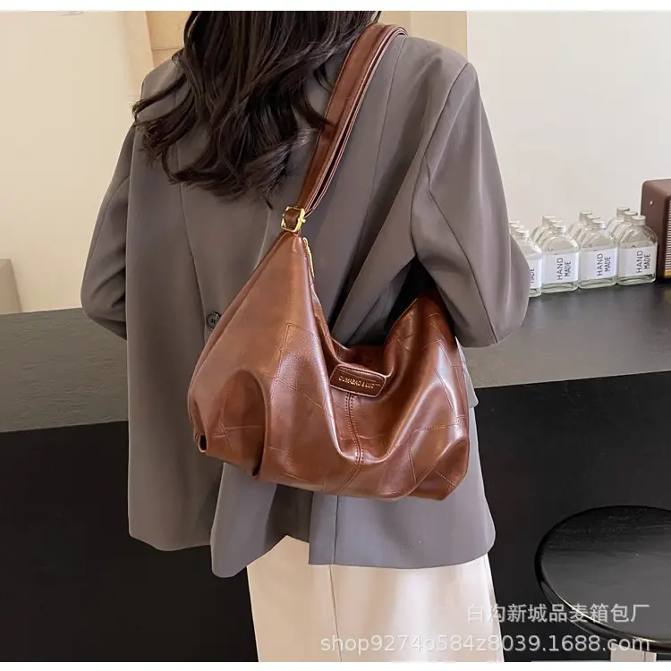 Women's Pink Soft Sided Shoulder Bag 2026 — feature 18