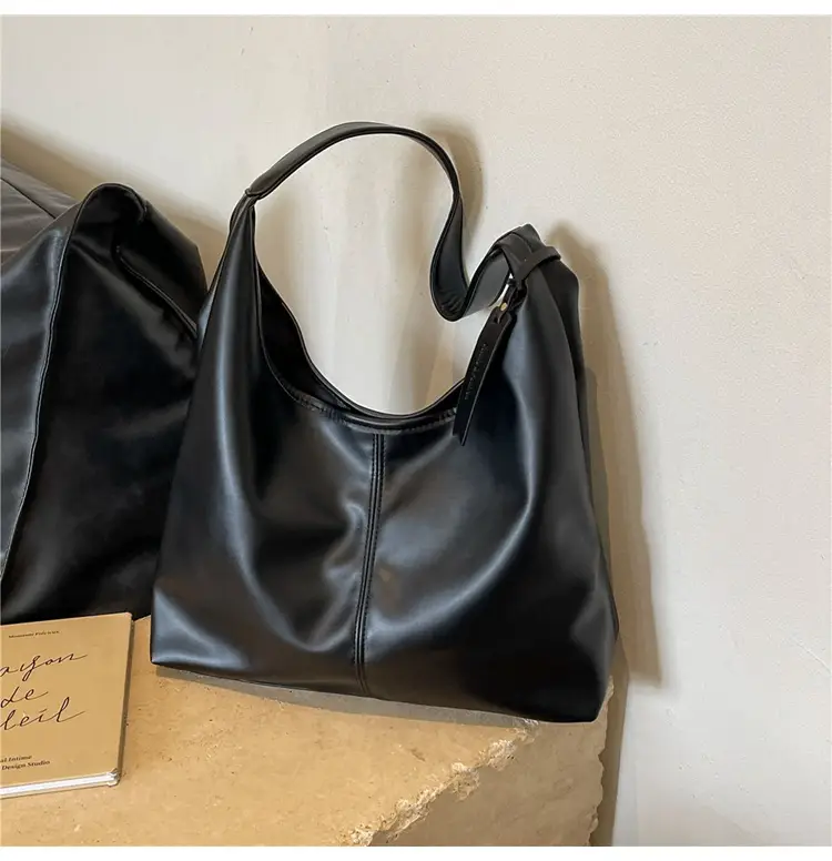 Silver Metallic Shoulder Bag for Women 2024 — feature 14