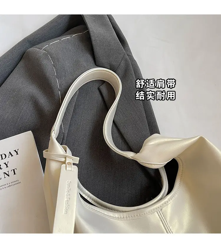 Silver Metallic Shoulder Bag for Women 2024 — feature 4