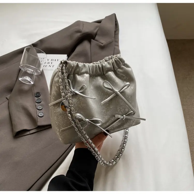 Black Chain Bow PU Shoulder Bag for Women — feature 31