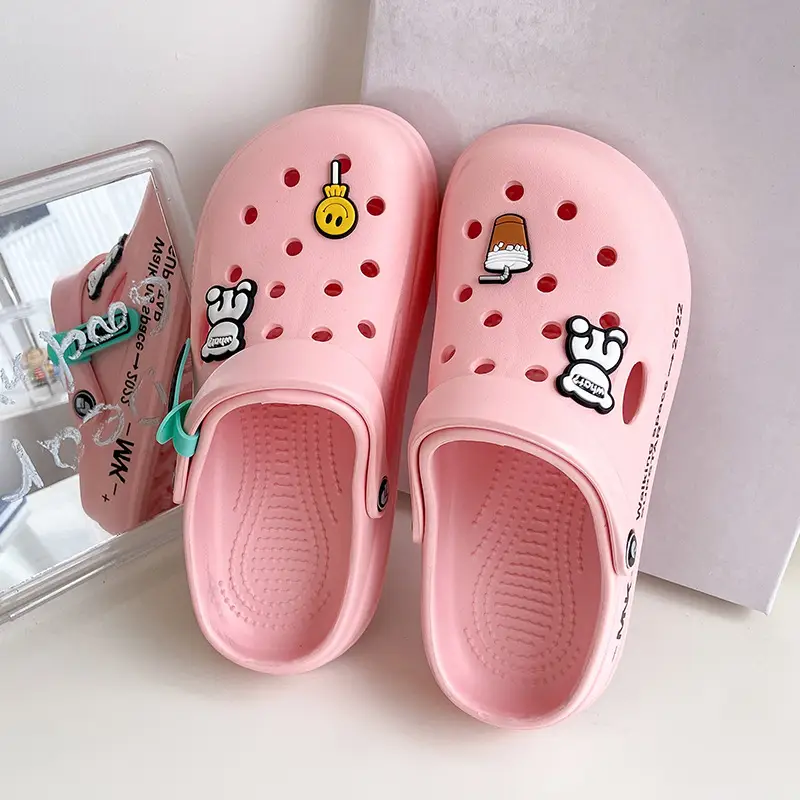 2024 Women Cross-Border Hot Sale Clogs - Image 2