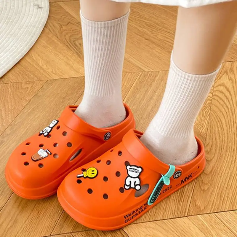 2024 Women Cross-Border Hot Sale Clogs - Image 3