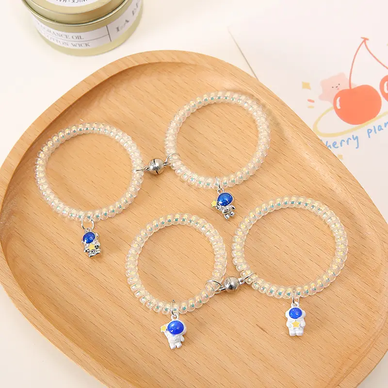 French Light Luxury Semi-Round Diamond-Encrusted Hair Clips — feature 5
