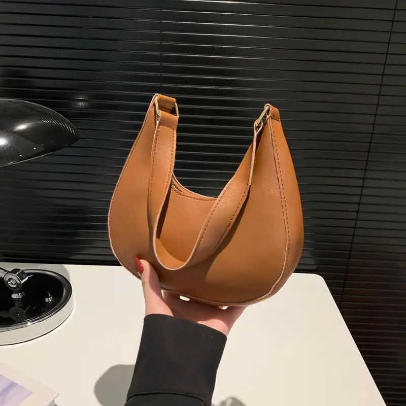 White Underarm Bag Women's 2024 Casual New Style - Image 4