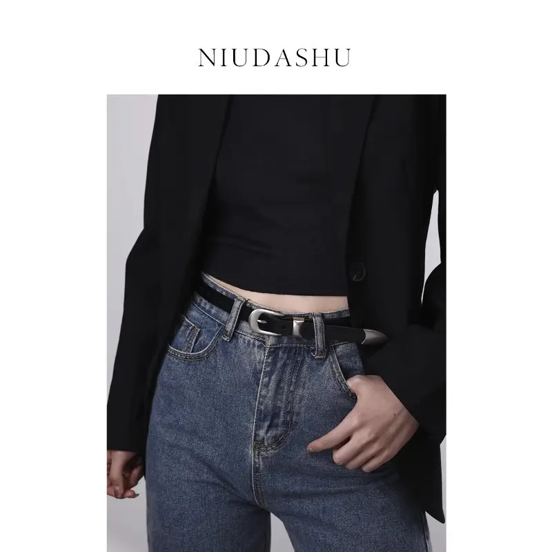 Women's Black Leather Belt with Silver Buckle - Image 3