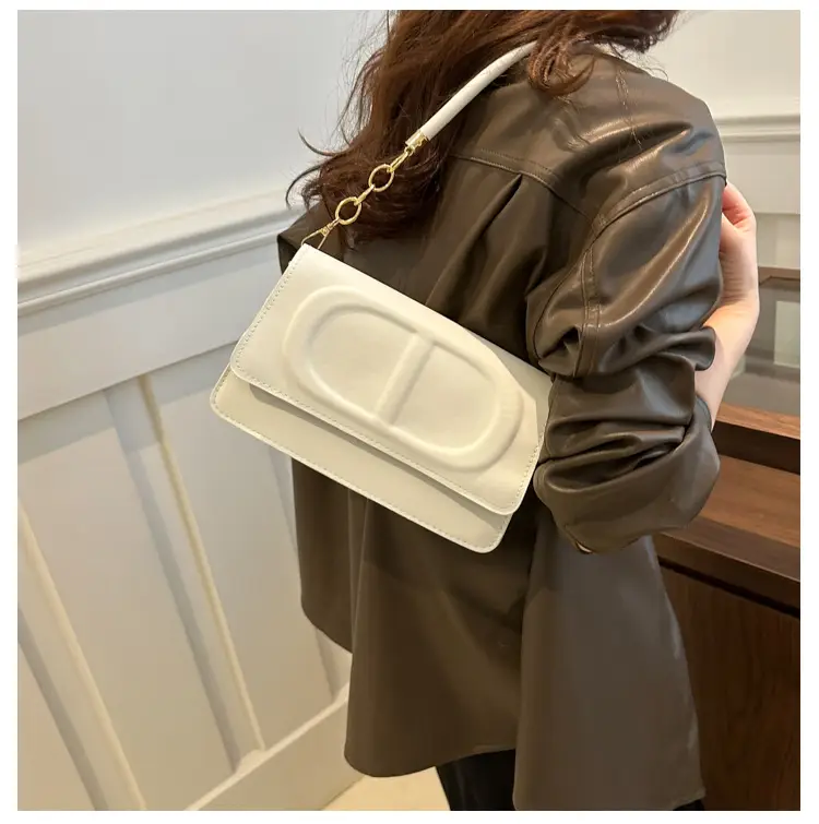 Western Style Pressure Shell Shoulder Bag for Women — feature 10