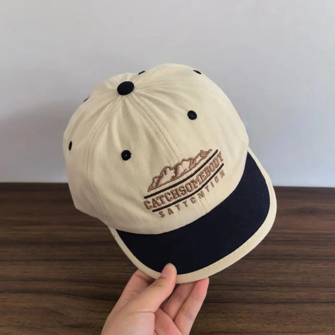 Japanese Retro Baseball Cap with Embroidered Logo - Image 2
