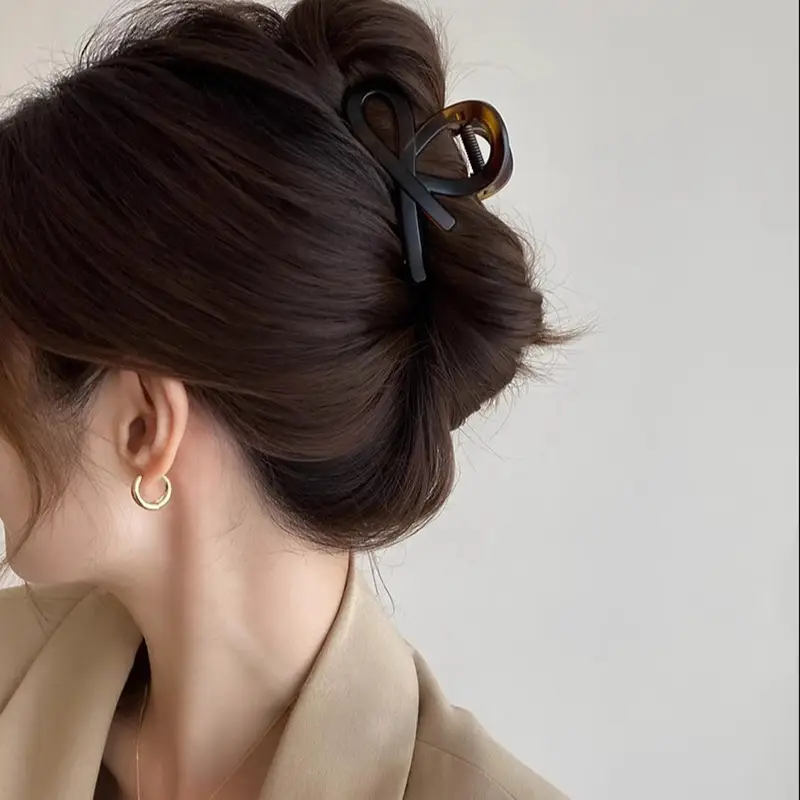 Niche Design Half Hair Grip Clip for Women 8cm - Image 10