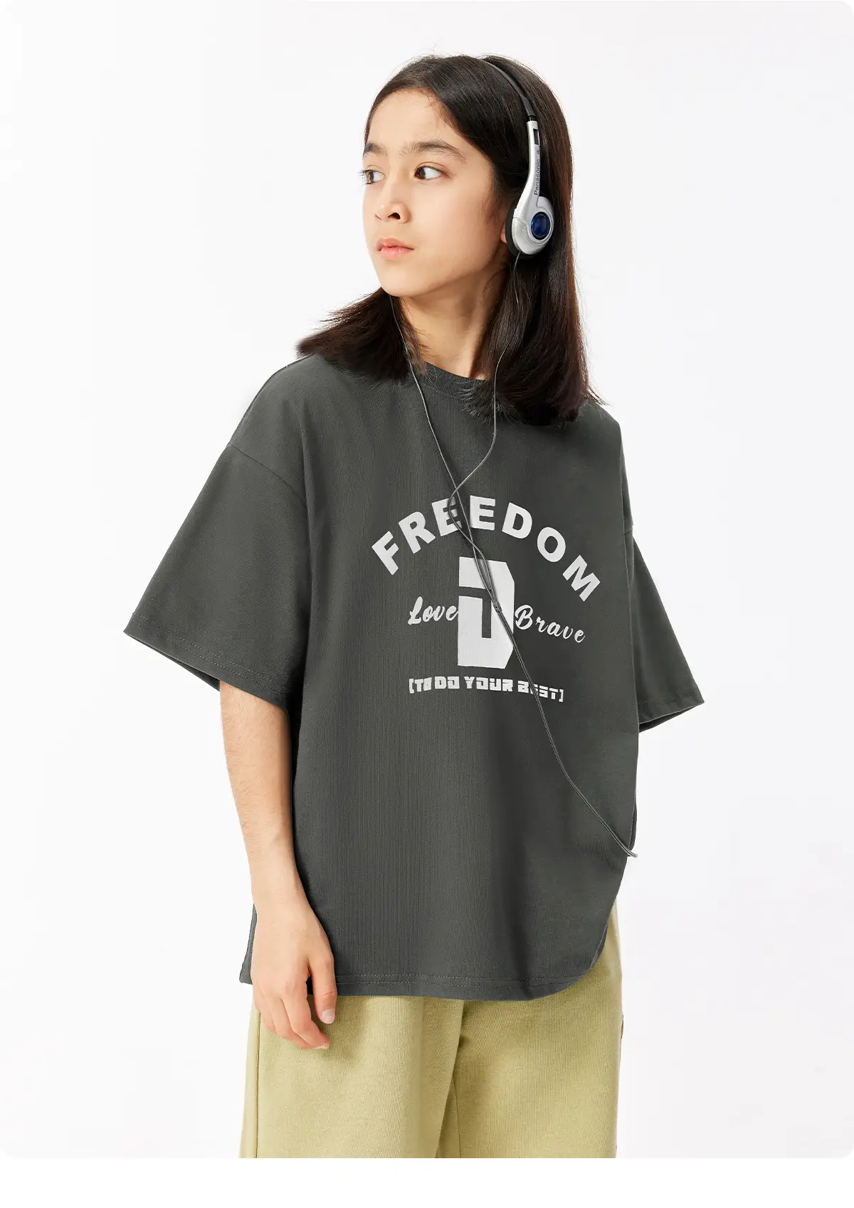 Free Freedom Print T-Shirt for Girls Boys Large — feature 27