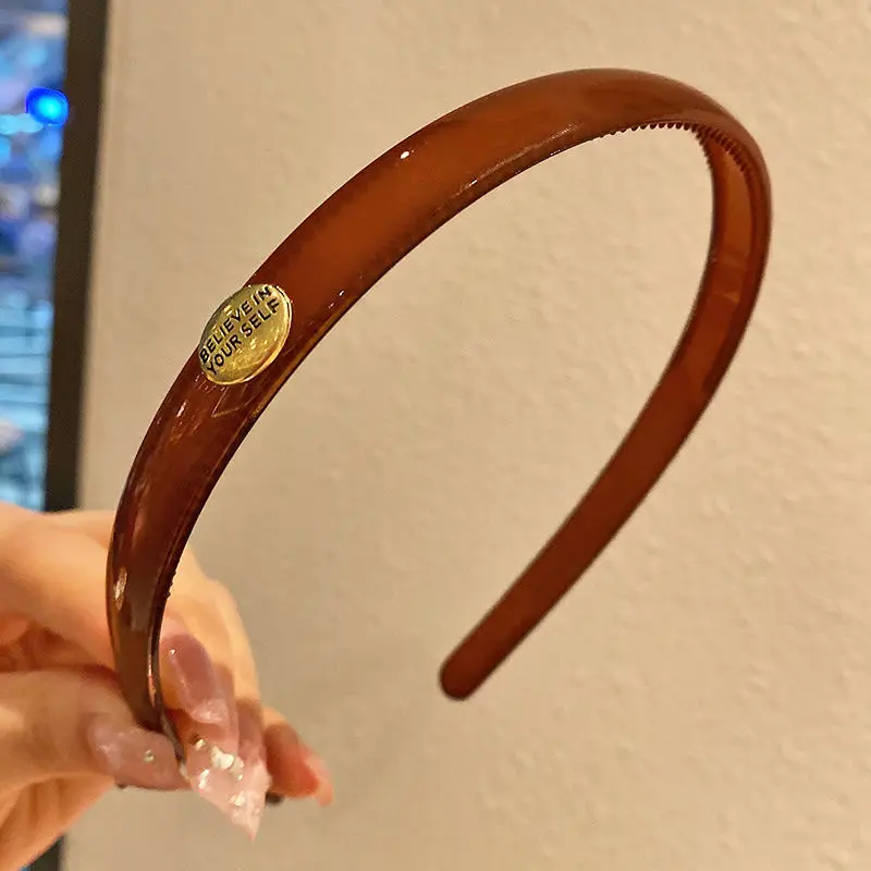 Acrylic Hairpin with Teeth for Women - Image 7
