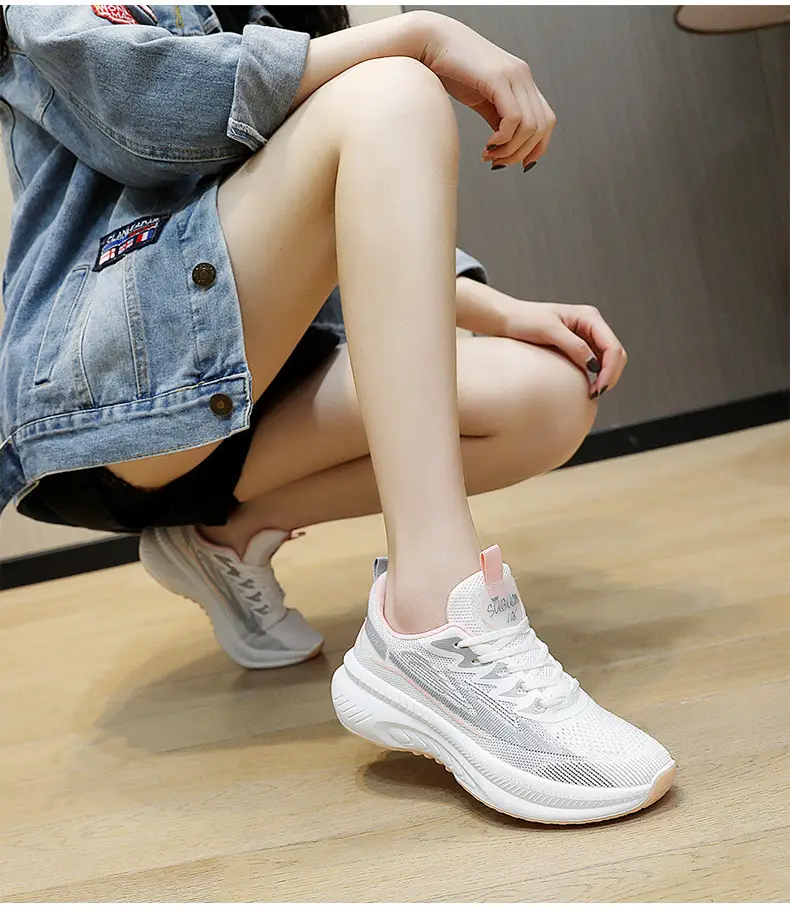 Foreign Trade Wholesale Women's Shoes, Fashionable Autumn Style Fly-Knit Shoes, Thick-Soled Height-Increasing Simple Breathable Women's Sports Shoes — feature 32