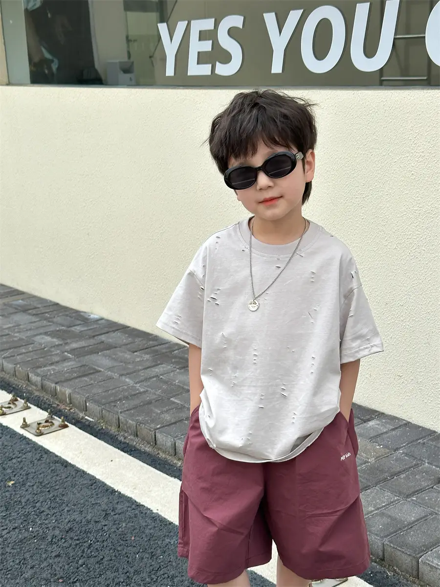 Boys T-Shirt Summer Korean Style Kids Ripped Top 2025 — feature 17