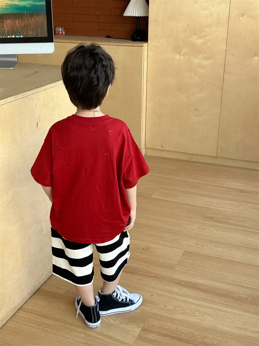 Boys T-Shirt Summer Korean Style Kids Ripped Top 2025 — feature 33