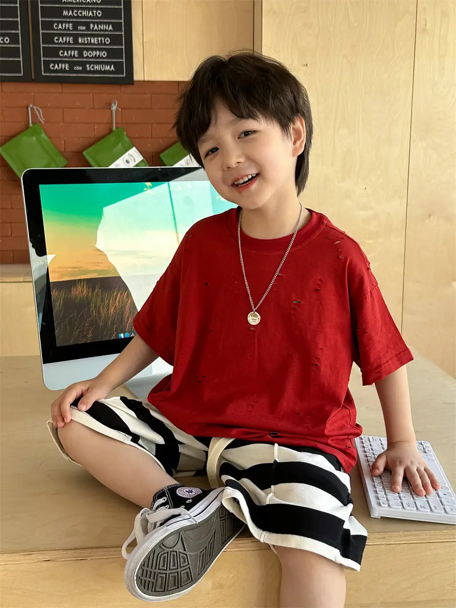 Boys T-Shirt Summer Korean Style Kids Ripped Top 2025 — feature 37
