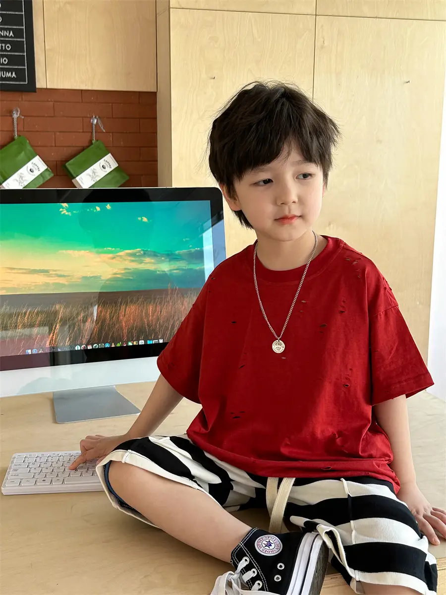 Boys T-Shirt Summer Korean Style Kids Ripped Top 2025 — feature 38