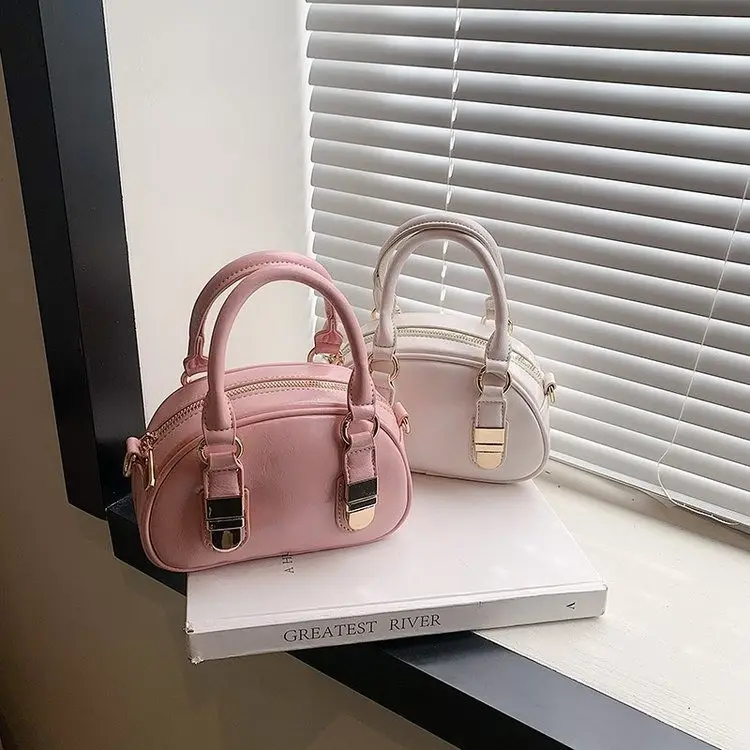 White Shell Handbag Women's Western Style 2025 - Image 9