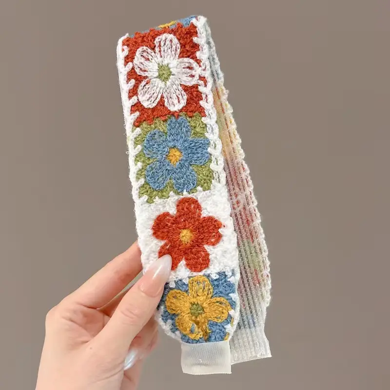 Women's French Knitted Triangle Towels Set of 5 - Image 167