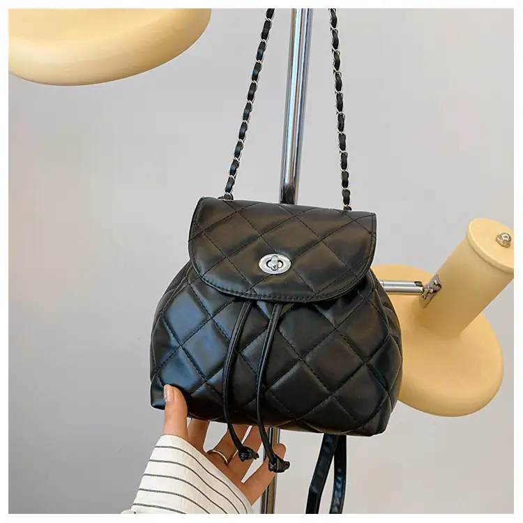 Korean Style Rhombic Chain Shoulder Bag 2024 — feature 25