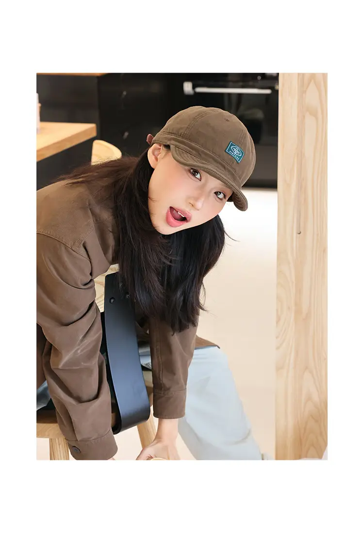 Women Brown Vintage Cap Summer Hat Big Head 2024 — feature 5