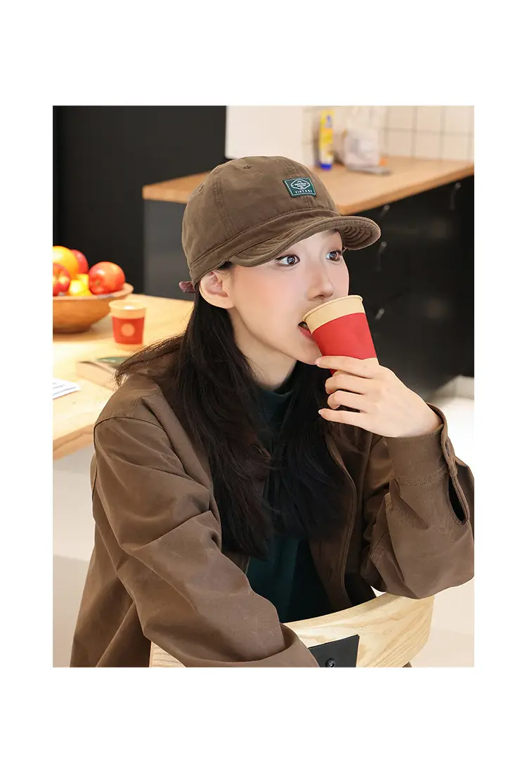 Women Brown Vintage Cap Summer Hat Big Head 2024 — feature 6