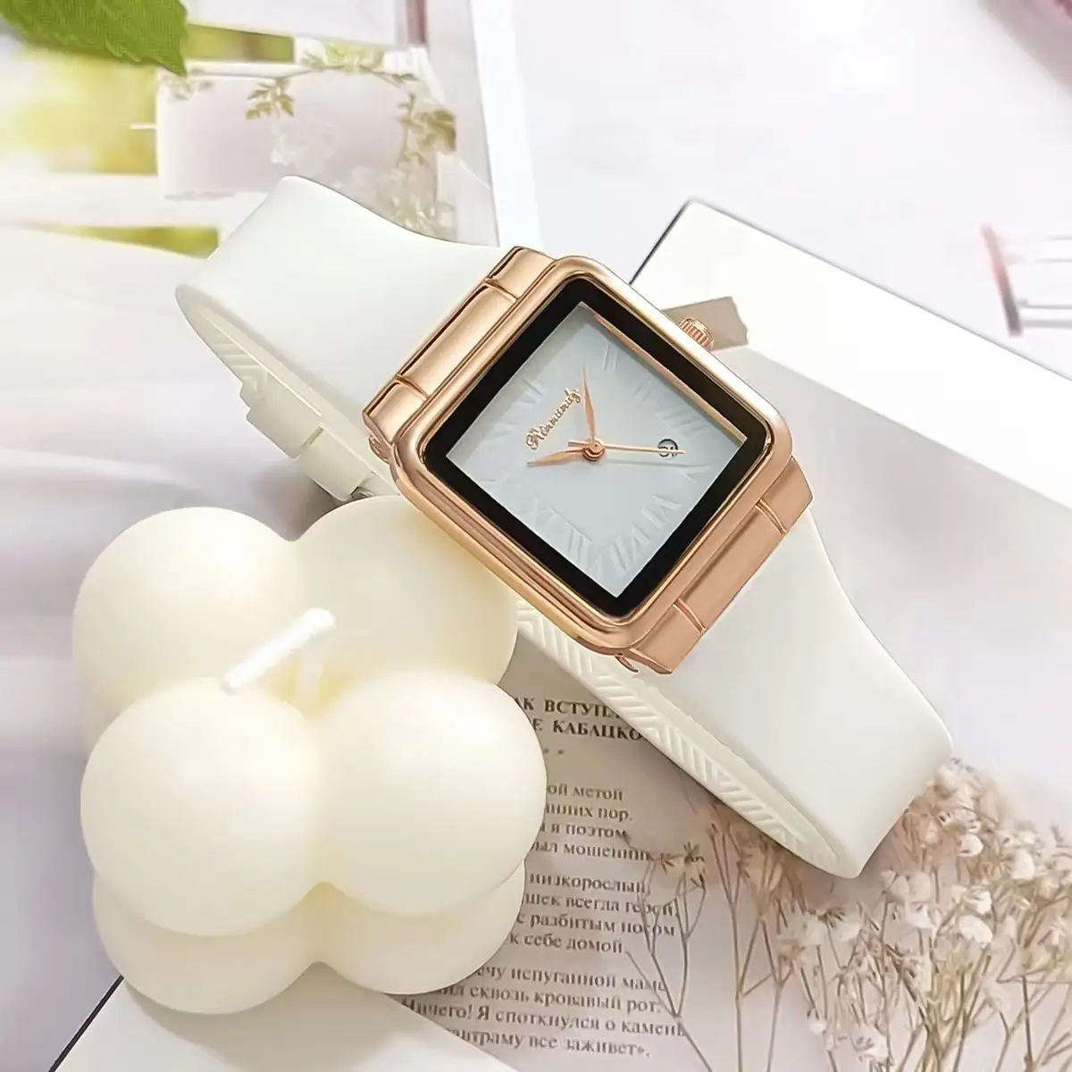 Ladies Silicone Belt Quartz Watch with Rose Gold Case — feature 5