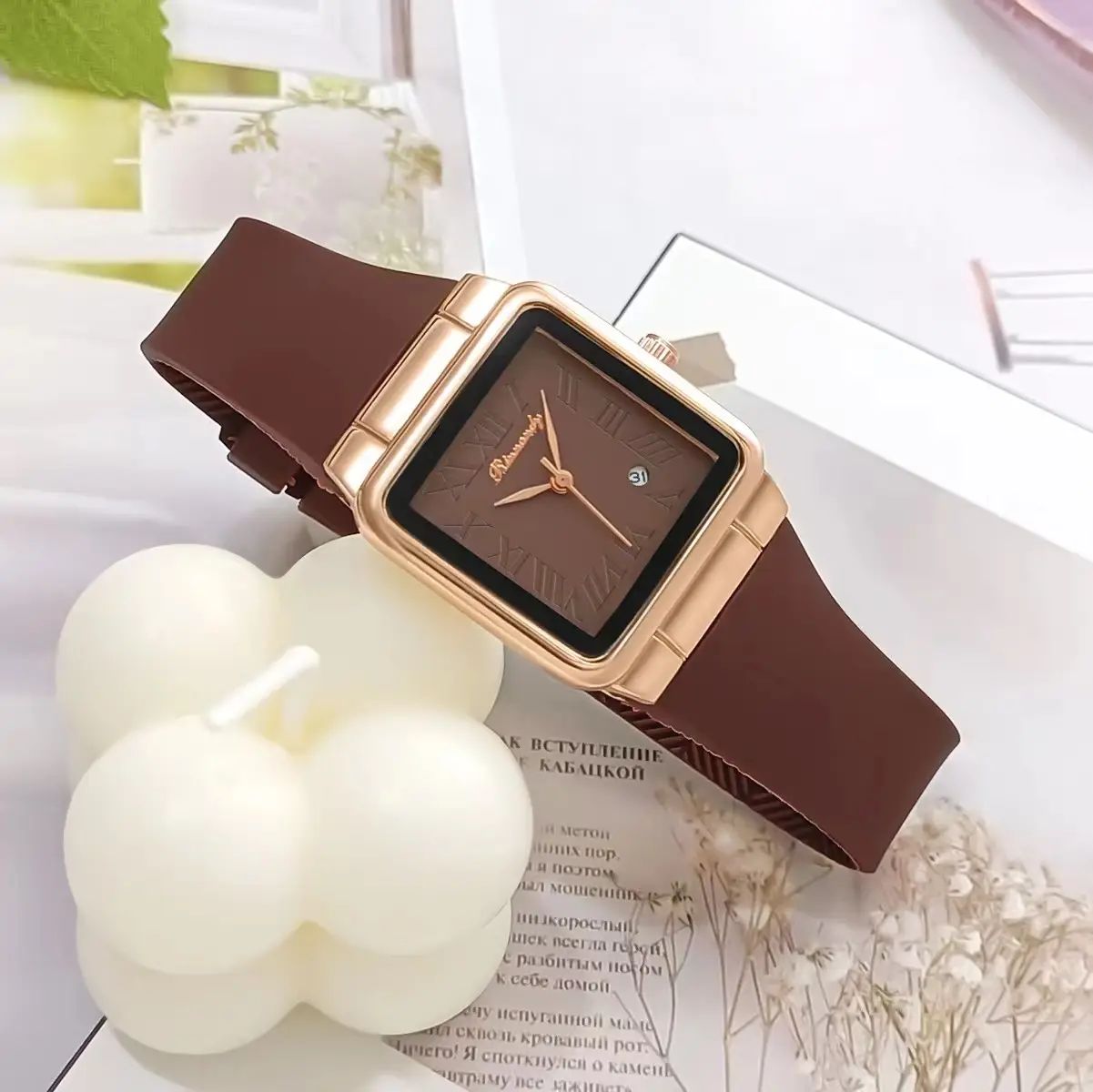 Ladies Silicone Belt Quartz Watch with Rose Gold Case — feature 6