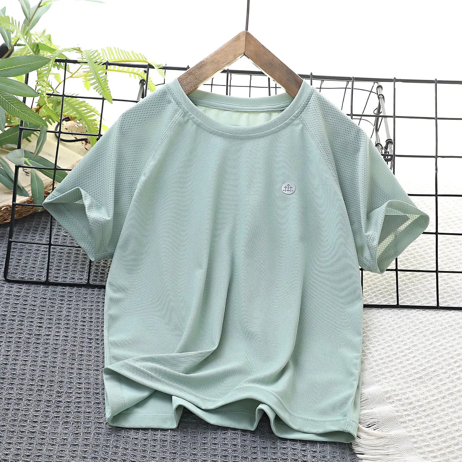 2024 Summer Boys Mesh T-Shirt Light Green Quick Dry - Image 2