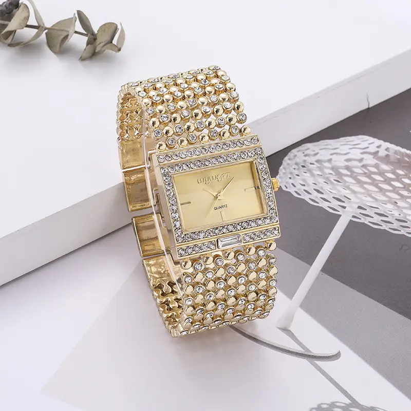 Luxury Full Rhinestone Quartz Watch for Women — feature 4