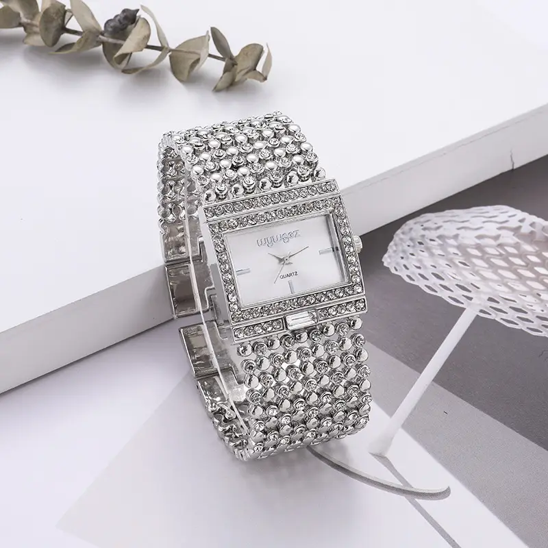 Luxury Full Rhinestone Quartz Watch for Women — feature 5