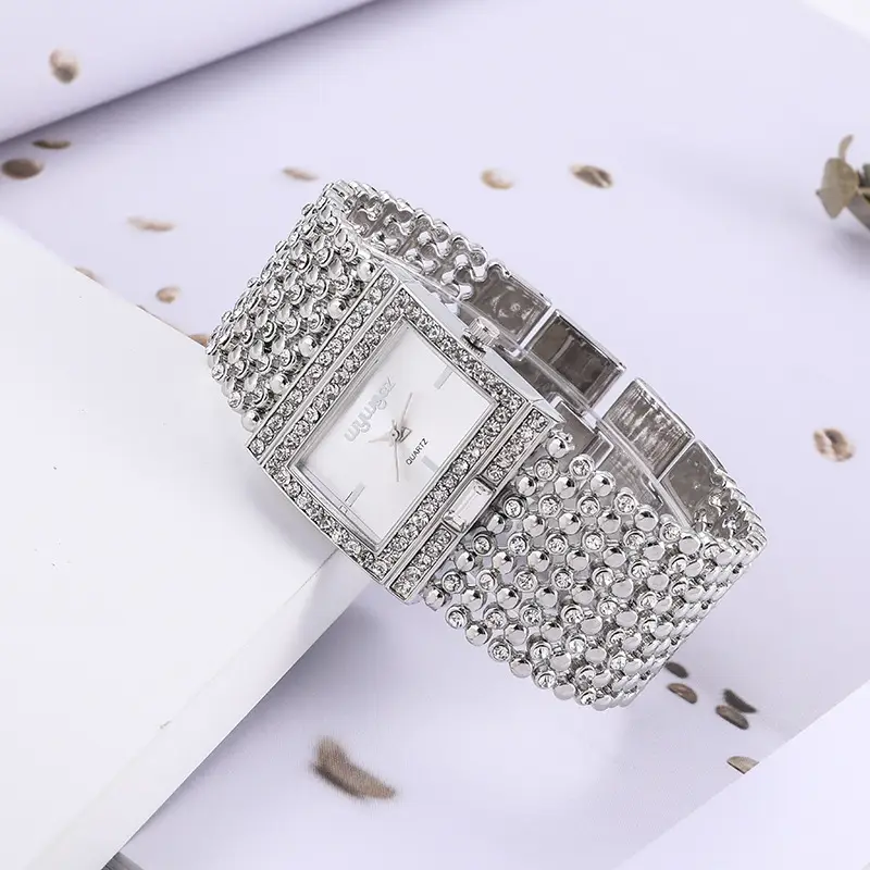 Luxury Full Rhinestone Quartz Watch for Women — feature 6