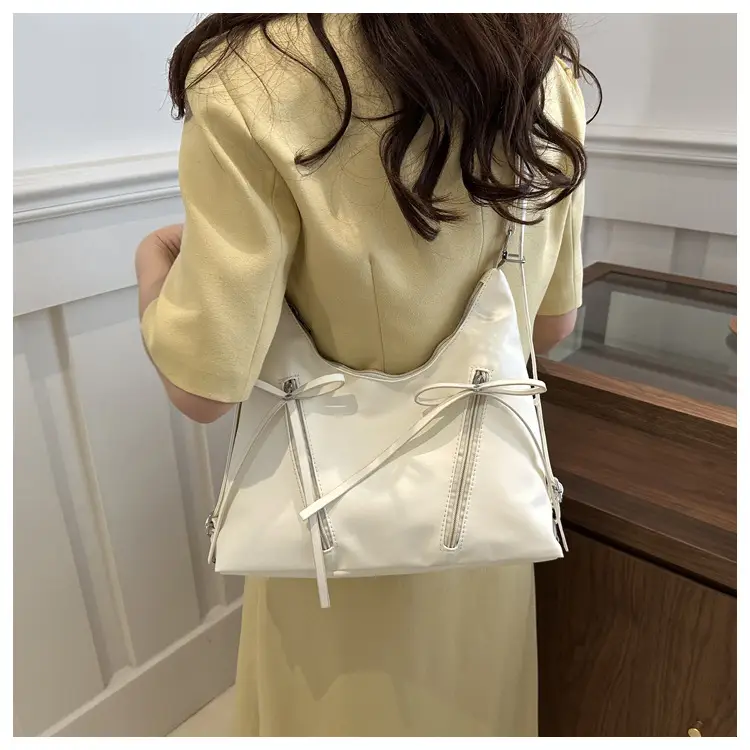 Large Capacity Korean Style Bow Shoulder Bag Women — feature 10