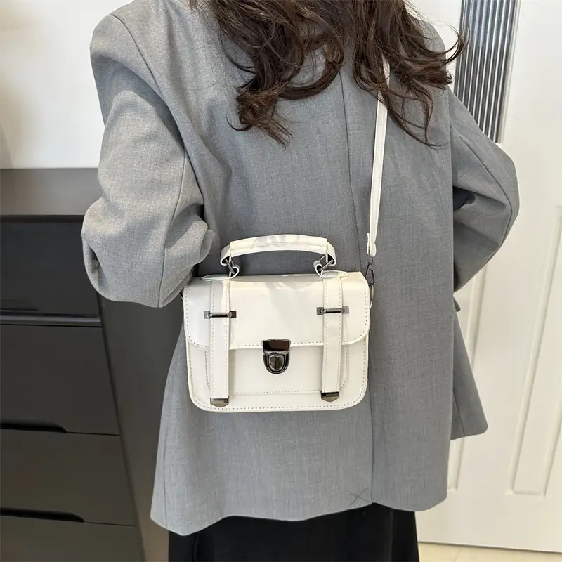 White British Style Crossbody Bag for Women 2025
